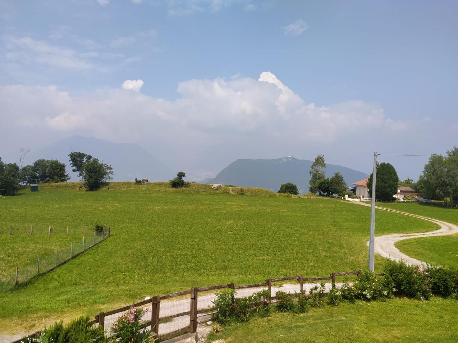 Panoramic Green Valley Sulzano Dış mekan fotoğraf